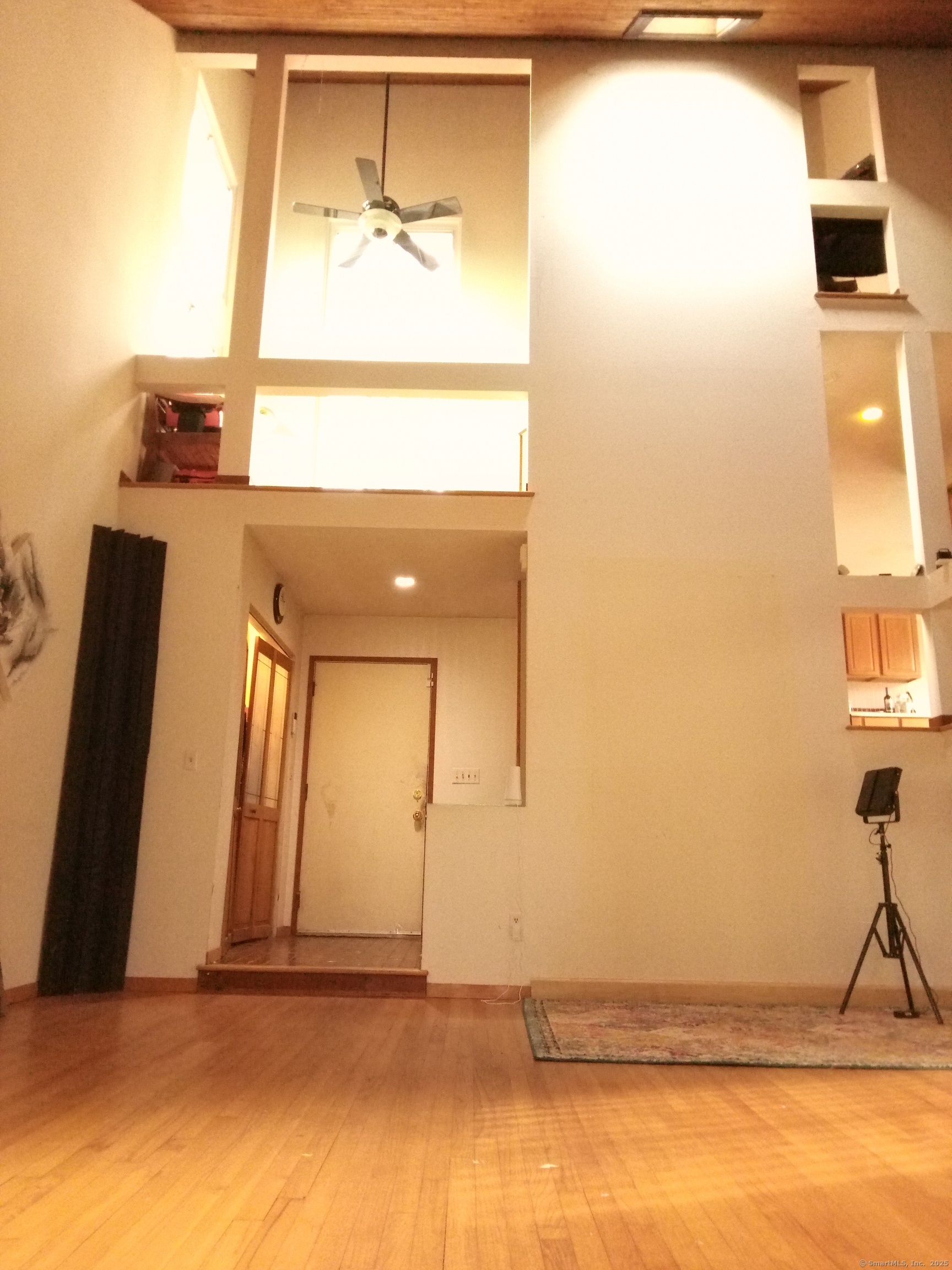 953 Rainbow Trail, Orange, Connecticut image 8