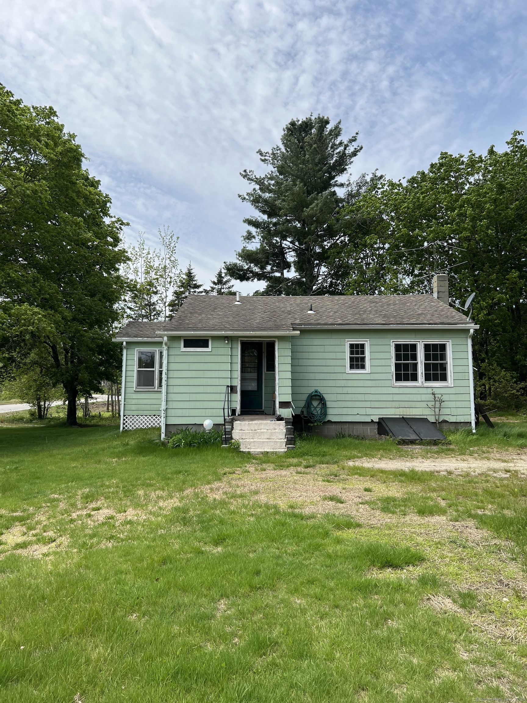 1092 Plainfield Pike, Sterling, Connecticut image 1