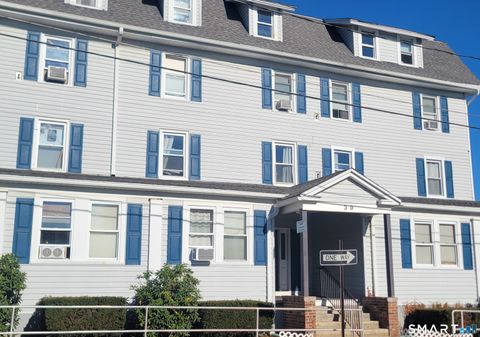 Photo of 39 Park Street #12, Thomaston, CT 06787 (MLS # 24168702)