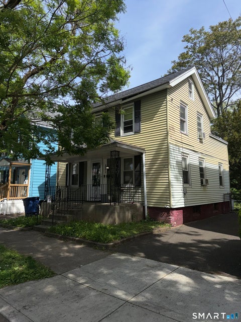 Homes For Sale - 331 Munson Street<br/> New Haven, CT 06511