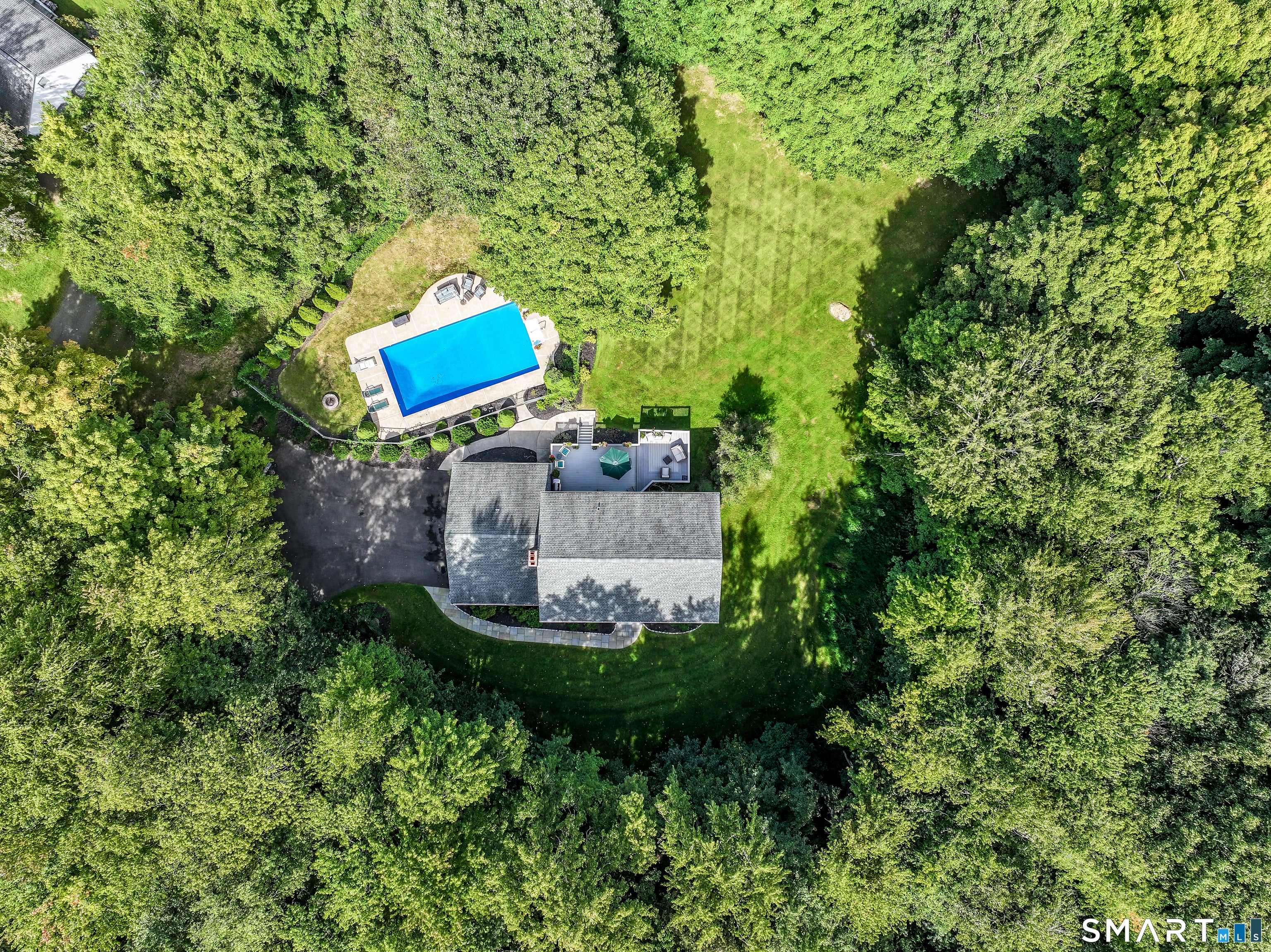 33 Brookwood Drive