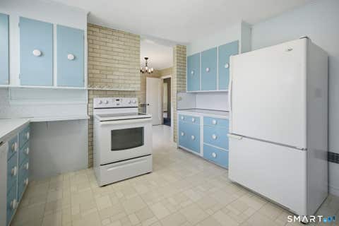Tiny photo for 199 Westland Avenue, West Hartford, CT 06107 (MLS # 24194114)