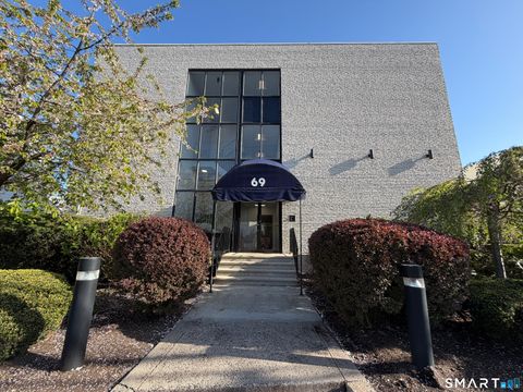 Photo of 69 Cove Road #B9, Stamford, CT 06902 (MLS # 24170738)