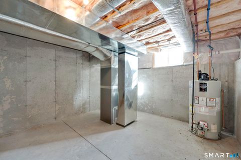 Tiny photo for 5 South Hollow #5, East Hampton, CT 06424 (MLS # 24152506)