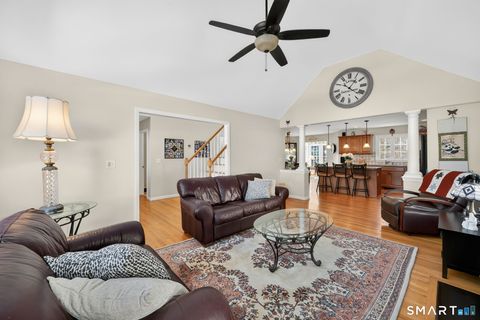 Tiny photo for 5 South Hollow #5, East Hampton, CT 06424 (MLS # 24152506)