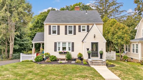 118 Pitkin Street Manchester CT 06040