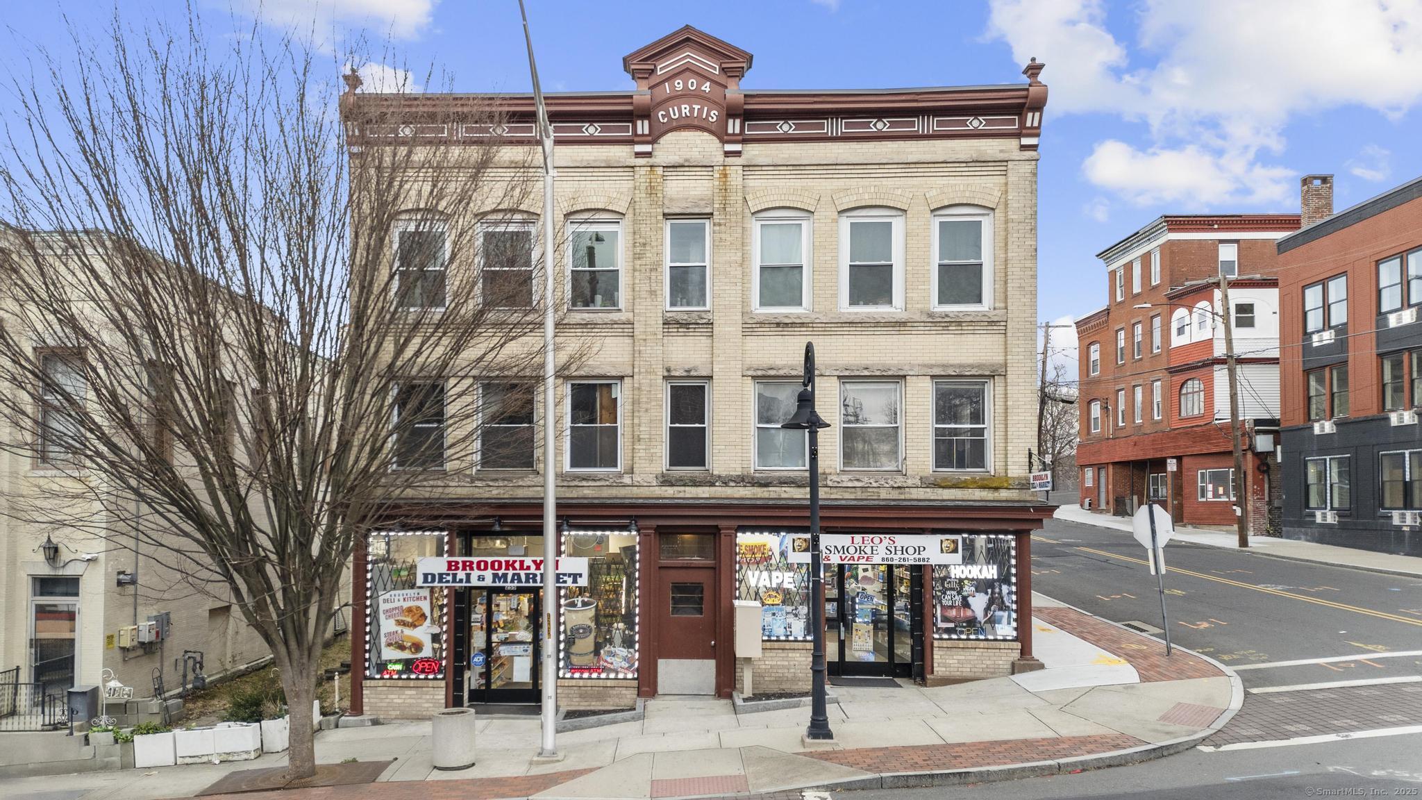 Property for Sale at Main Street, Bristol, Connecticut - Bedrooms: 8 
Bathrooms: 9.5 
Rooms: 8  - $999,000