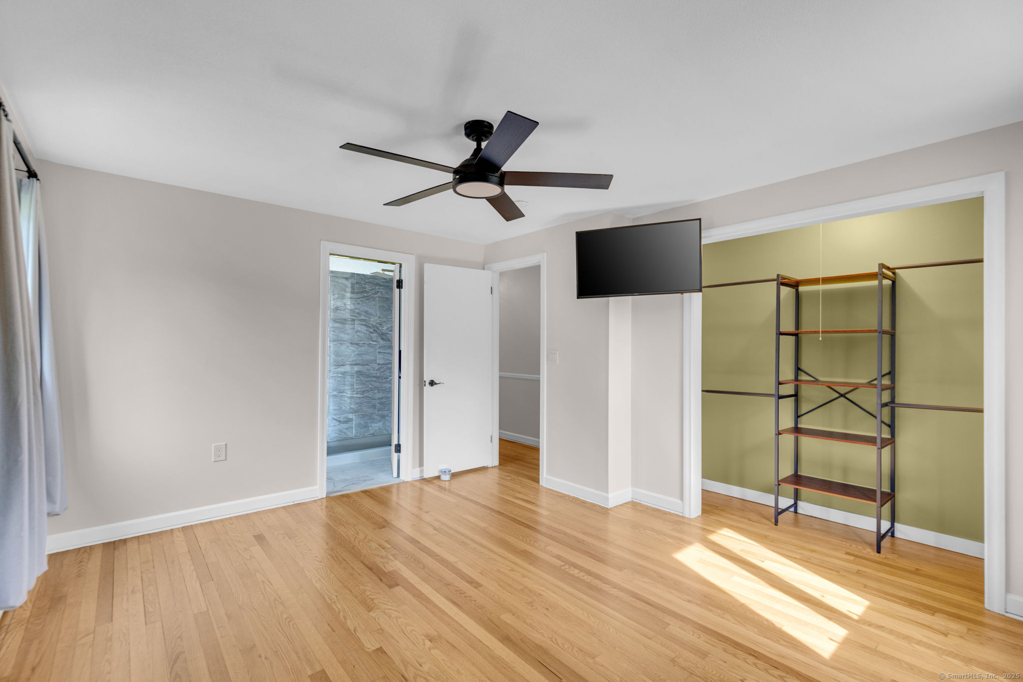 Bristol, Connecticut 06010, United States, 3 Bedrooms Bedrooms, ,2 BathroomsBathrooms,Residential,Coming Soon,219147