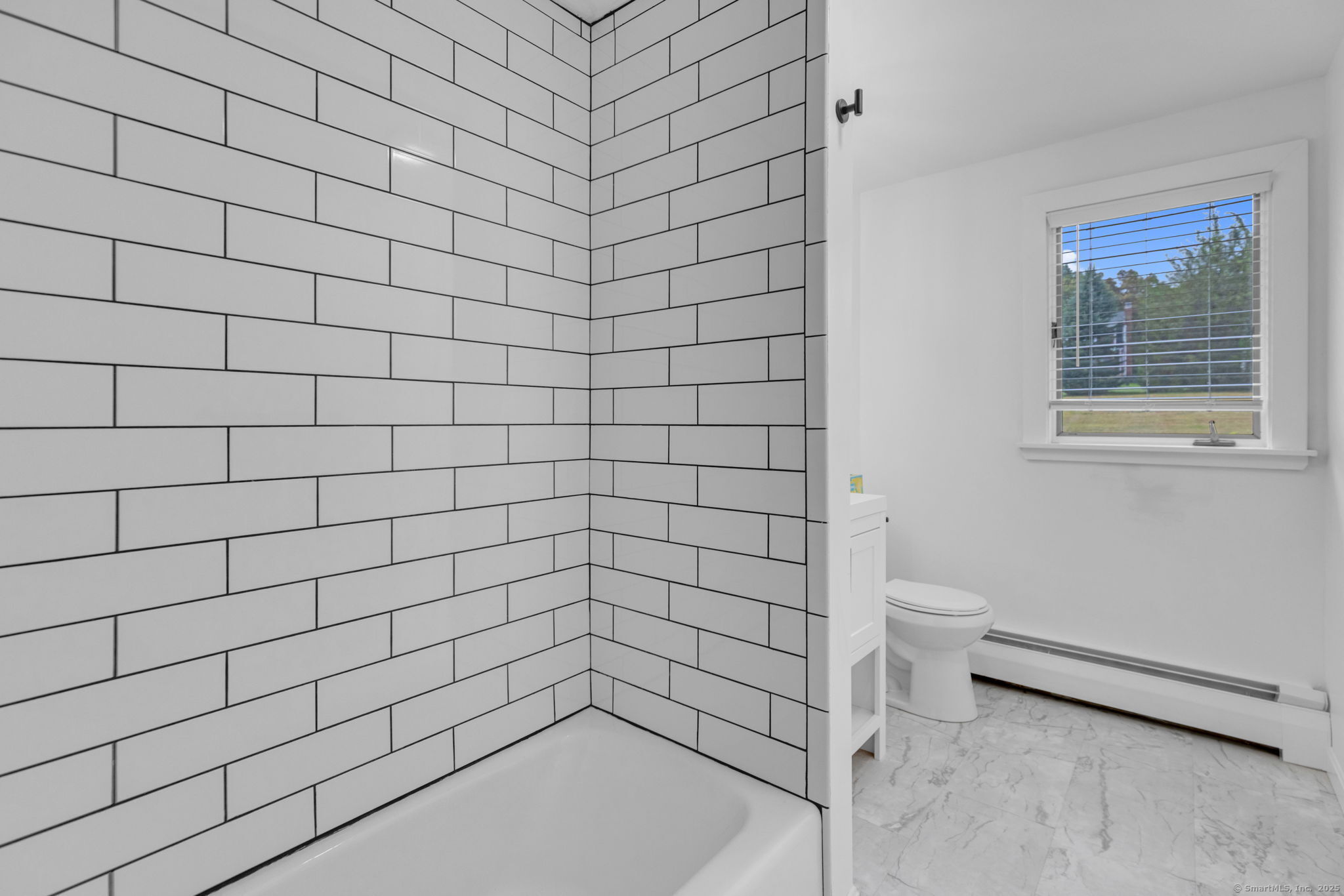 Bristol, Connecticut 06010, United States, 3 Bedrooms Bedrooms, ,2 BathroomsBathrooms,Residential,Coming Soon,219147