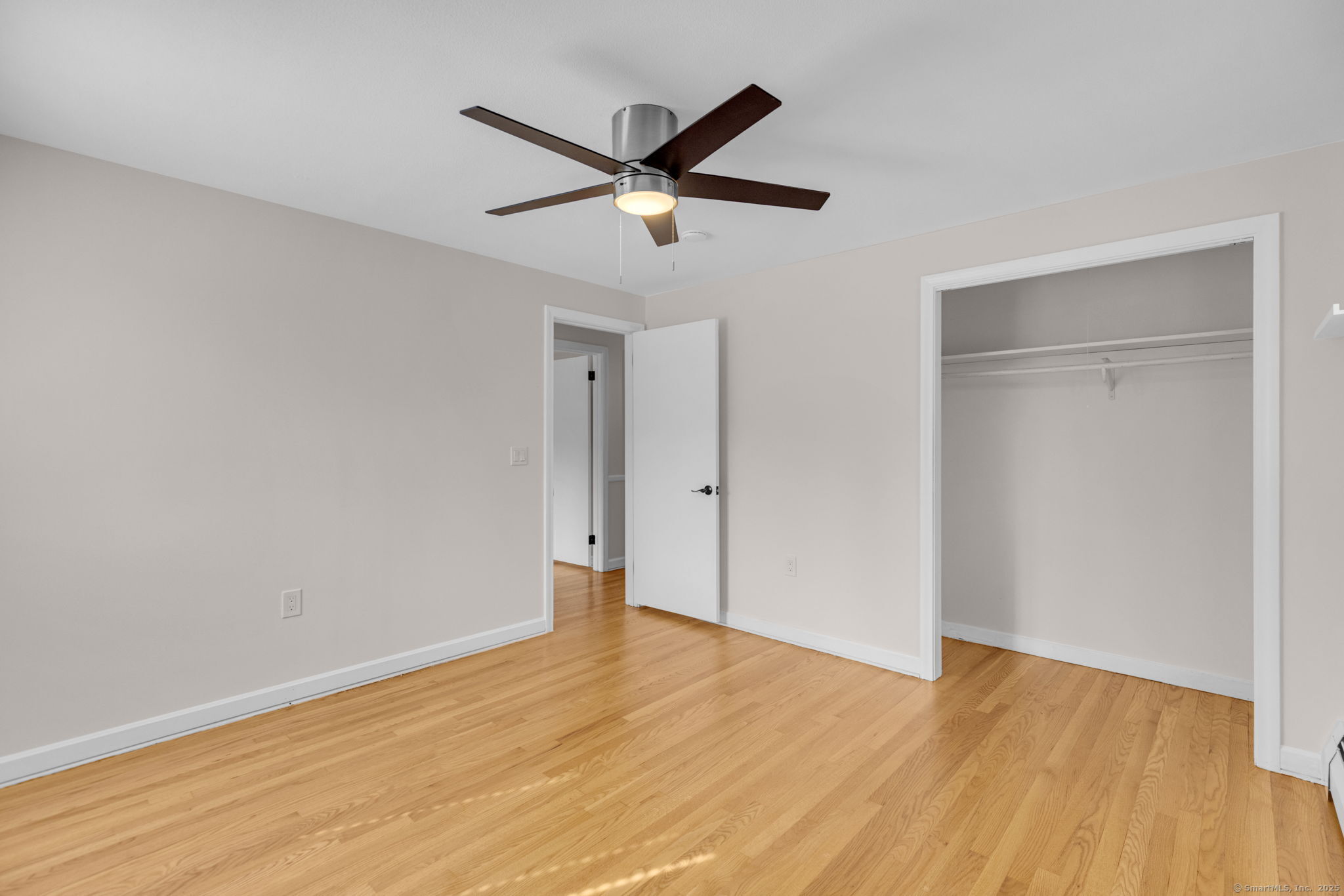 Bristol, Connecticut 06010, United States, 3 Bedrooms Bedrooms, ,2 BathroomsBathrooms,Residential,Coming Soon,219147