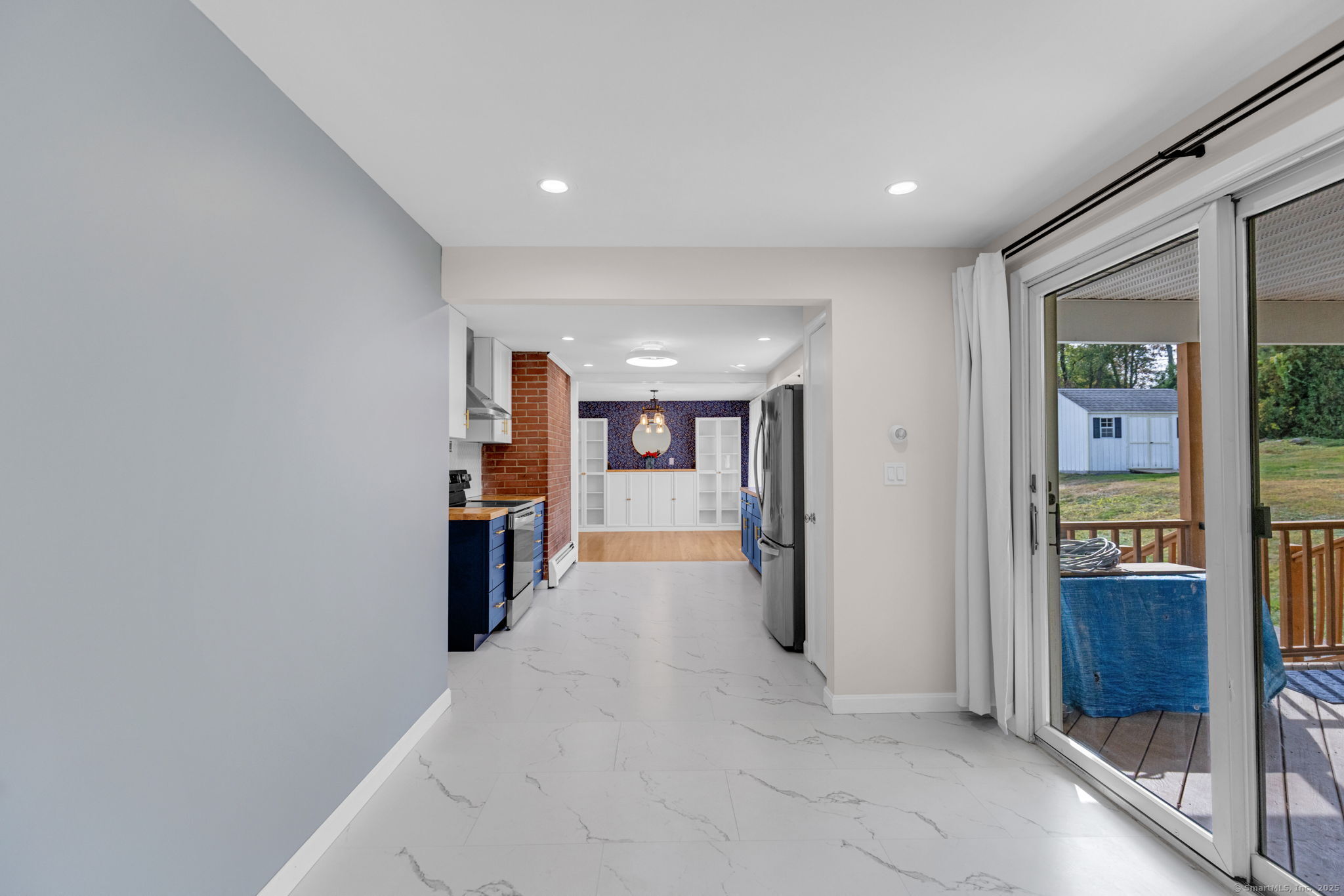 Bristol, Connecticut 06010, United States, 3 Bedrooms Bedrooms, ,2 BathroomsBathrooms,Residential,Coming Soon,219147