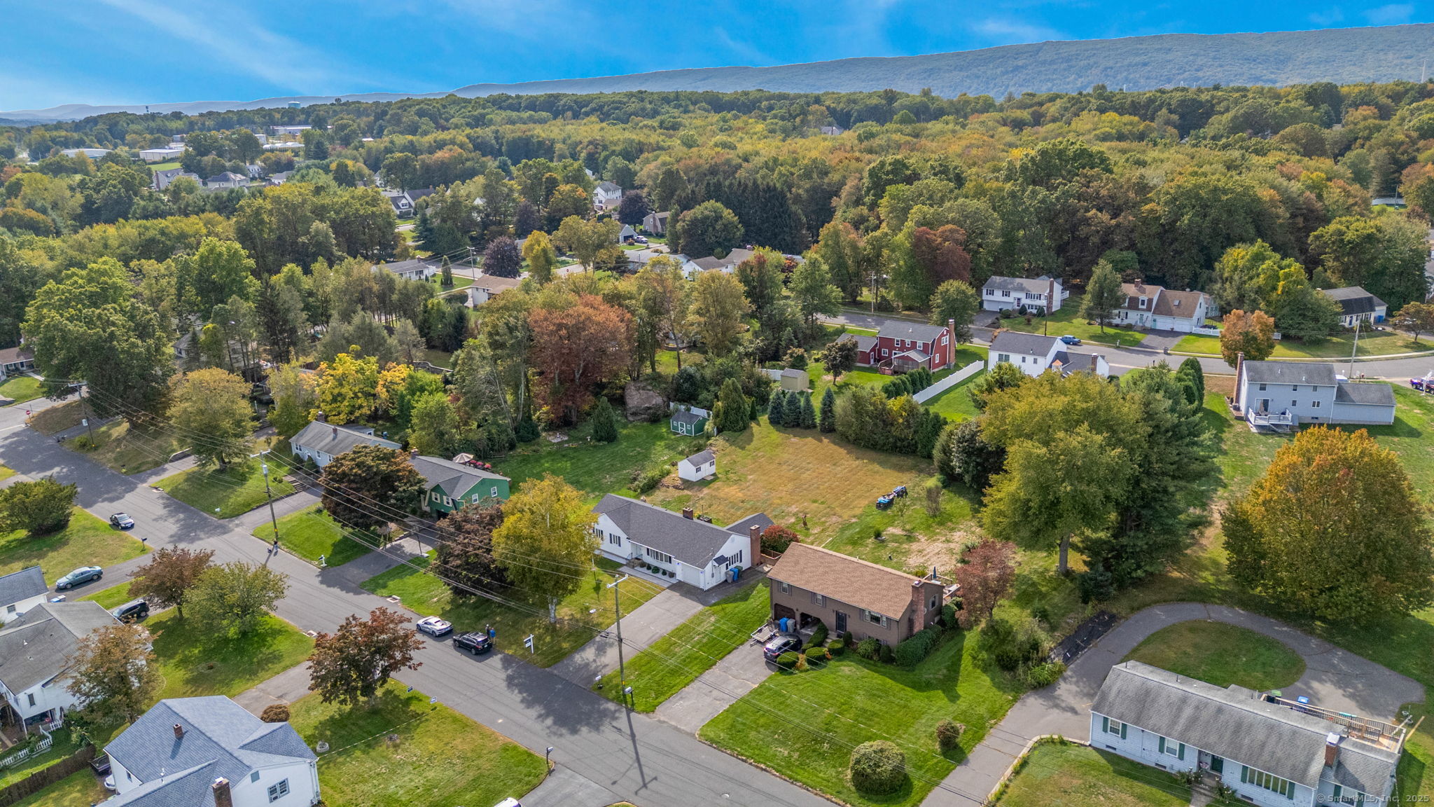 Bristol, Connecticut 06010, United States, 3 Bedrooms Bedrooms, ,2 BathroomsBathrooms,Residential,Coming Soon,219147