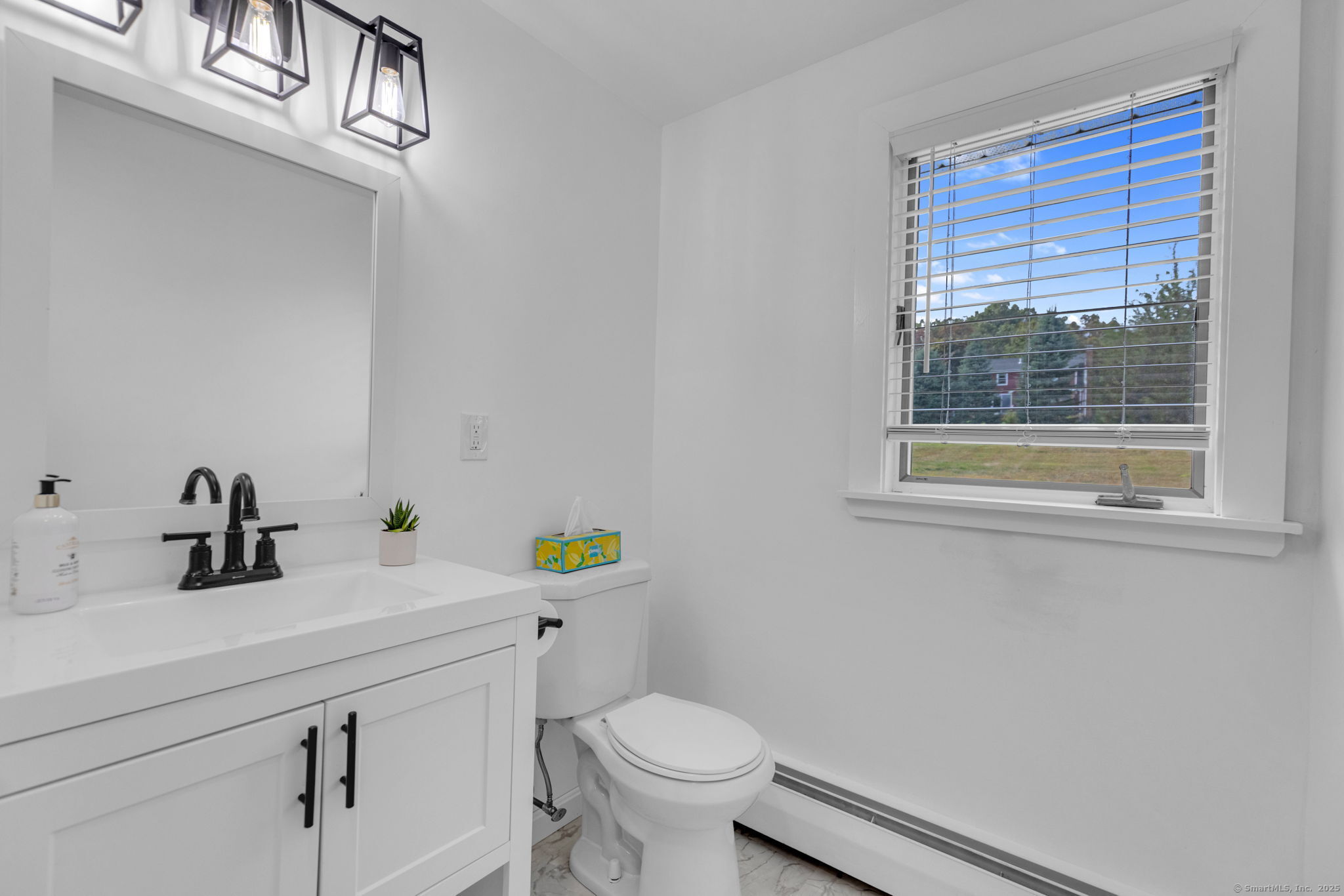 Bristol, Connecticut 06010, United States, 3 Bedrooms Bedrooms, ,2 BathroomsBathrooms,Residential,Coming Soon,219147