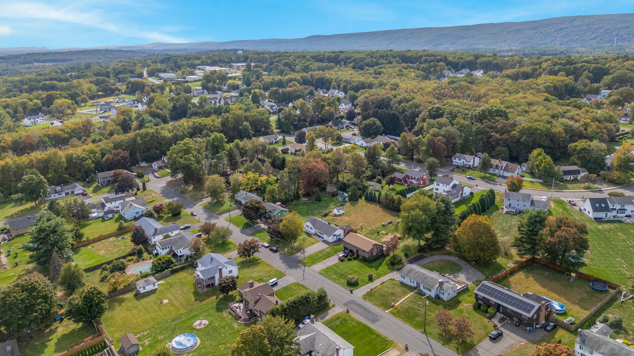 Bristol, Connecticut 06010, United States, 3 Bedrooms Bedrooms, ,2 BathroomsBathrooms,Residential,Coming Soon,219147