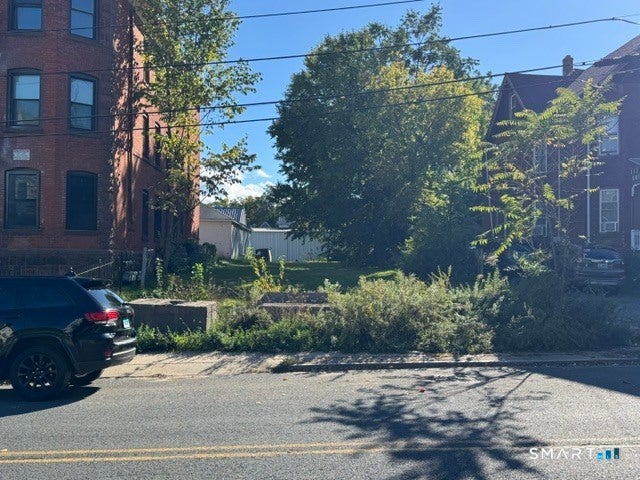 35 Capen Street