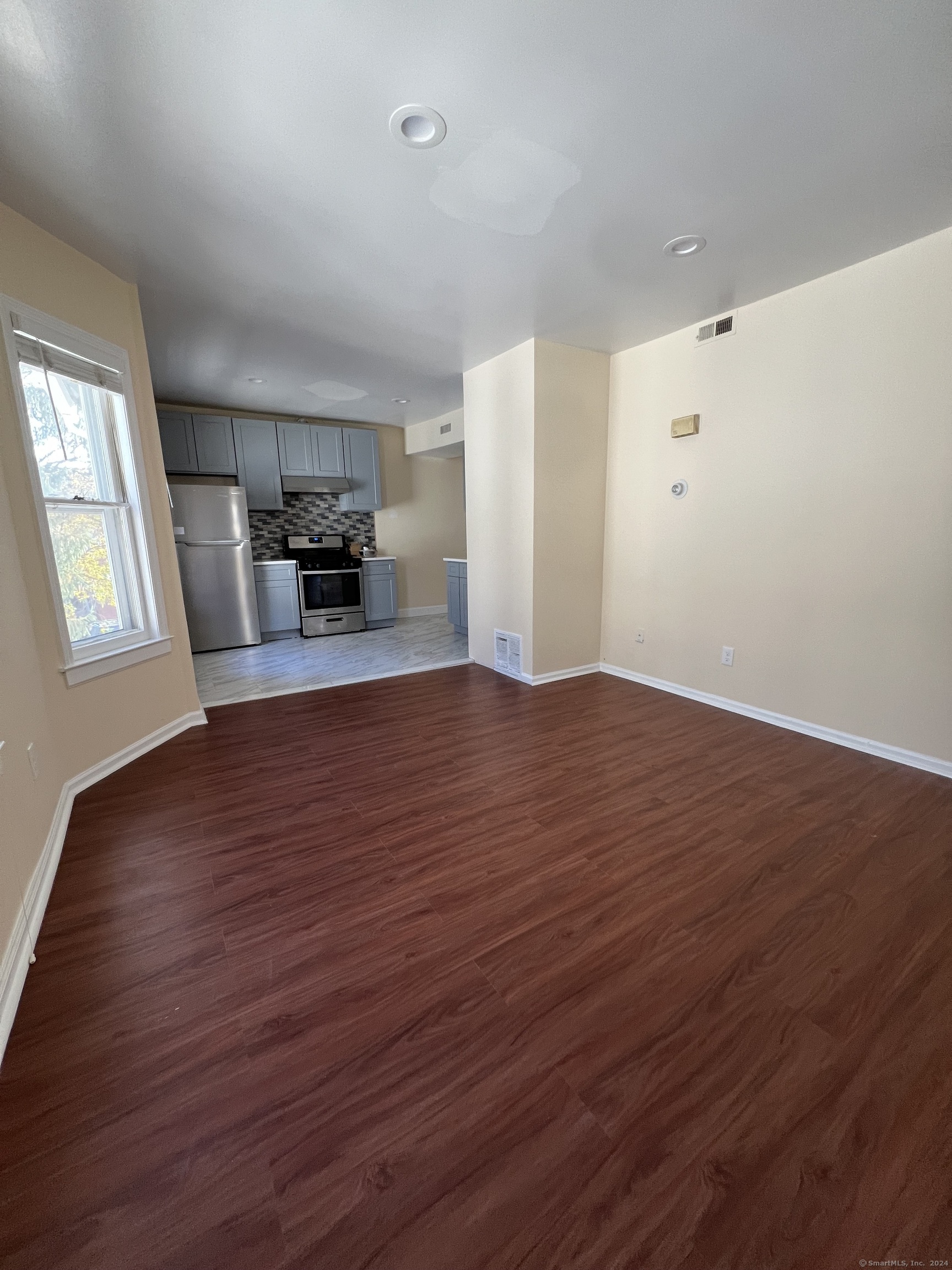 Rental Property at 81 Fremont Street 2, Bridgeport, Connecticut - Bedrooms: 4 
Bathrooms: 2 
Rooms: 7  - $2,800 MO.