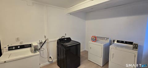 Tiny photo for 221 Broadway #3, Norwich, CT 06360 (MLS # 24194310)