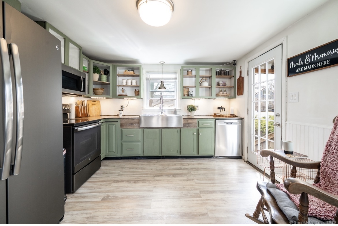 26 Post Street, Bridgeport, Connecticut image 8
