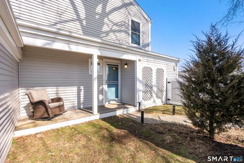 Tiny photo for 175 S End Road #B10, East Haven, CT 06512 (MLS # 24158488)
