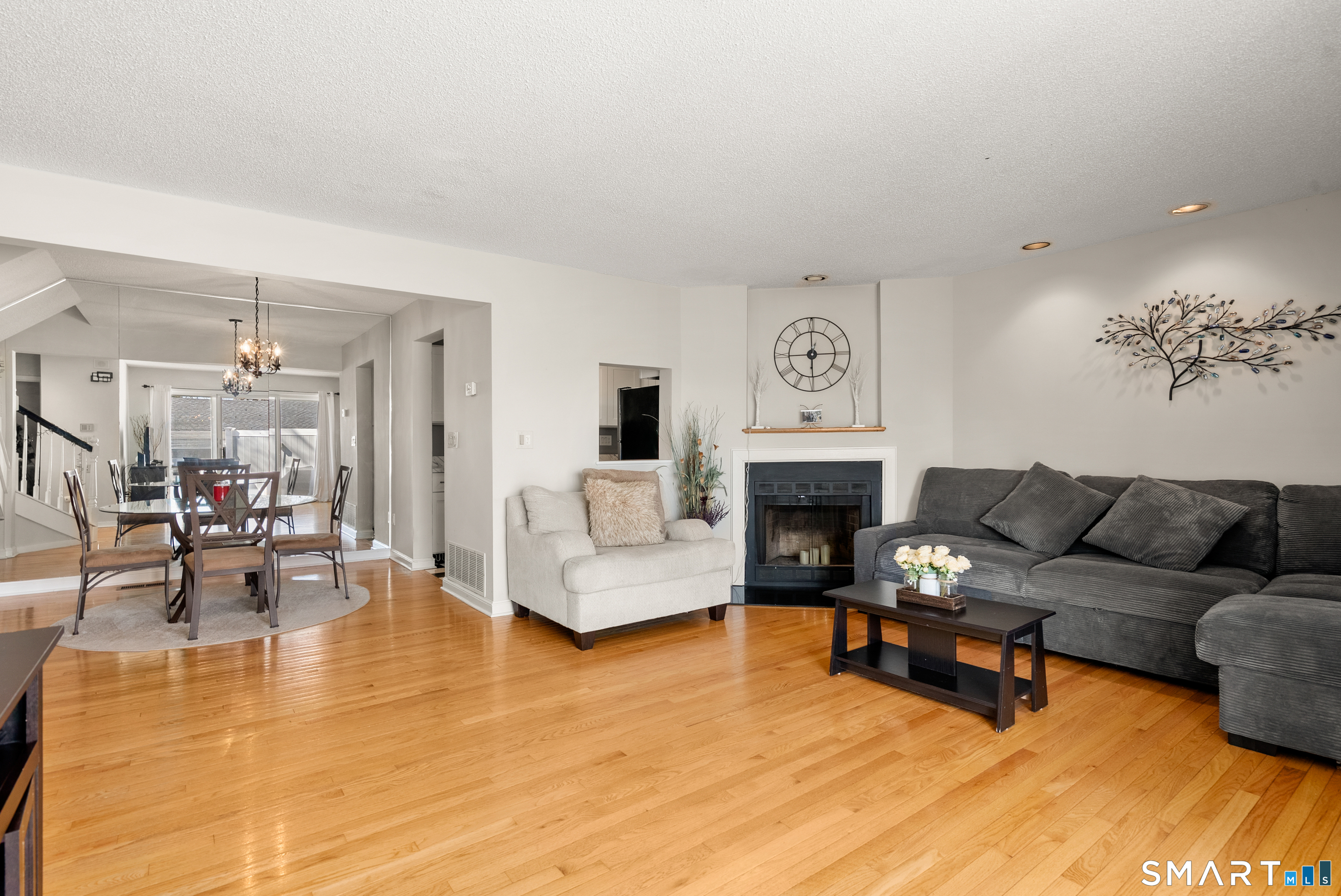 175 South End Road B10