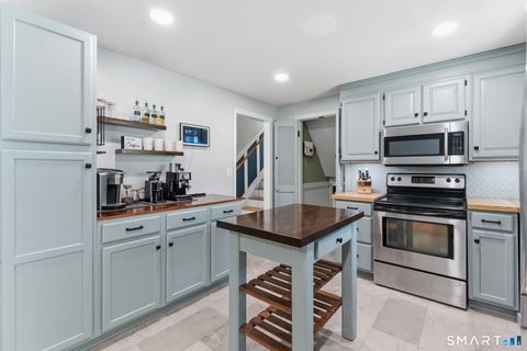 Tiny photo for 523 Essex Road, Westbrook, CT 06498 (MLS # 24172925)