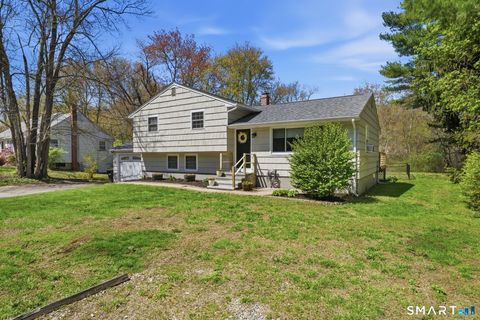 Tiny photo for 523 Essex Road, Westbrook, CT 06498 (MLS # 24172925)