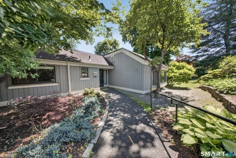 Condo For Sale - 289 Heritage Village #E<br/> Southbury, CT 06488