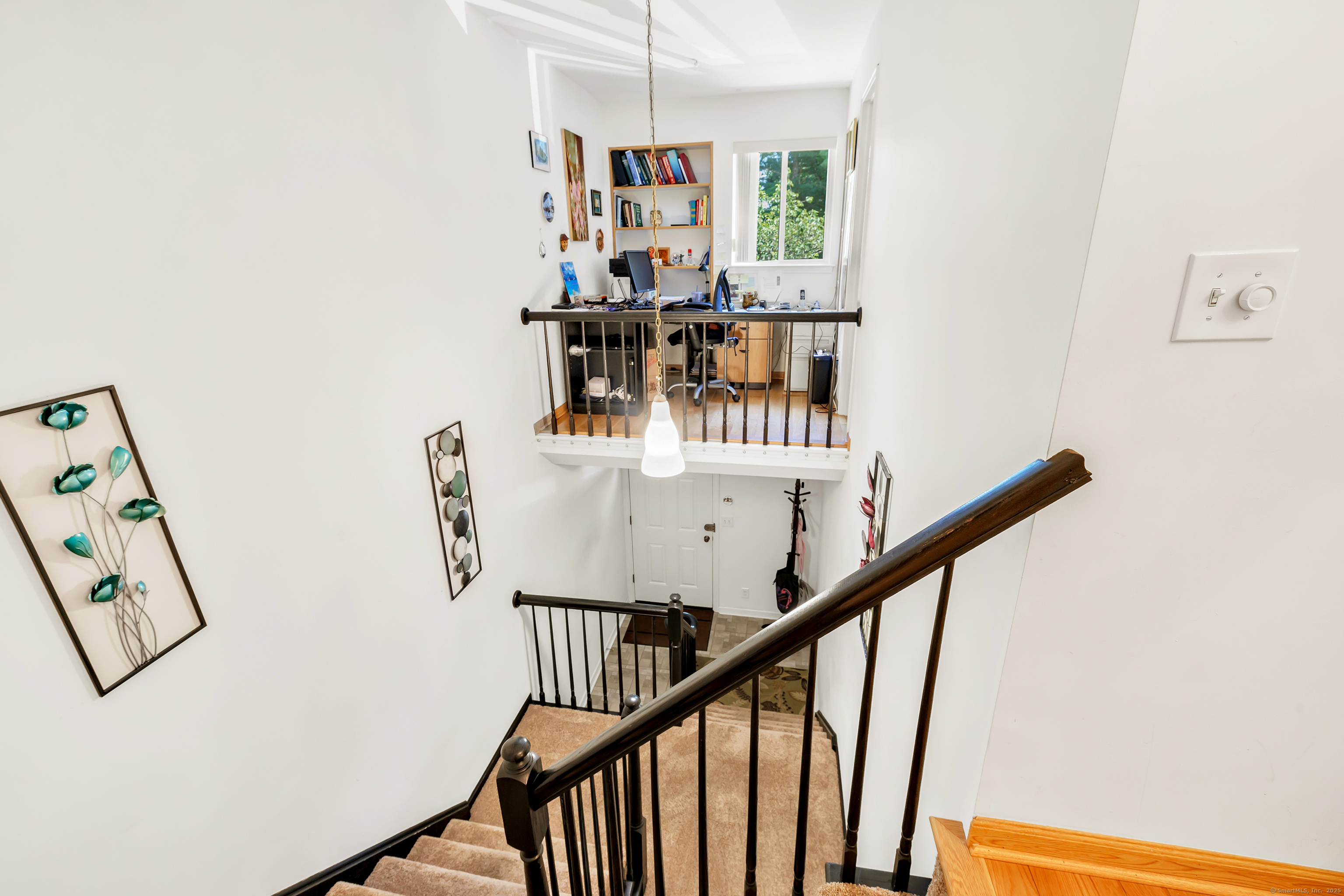 44 Ledgebrook Drive