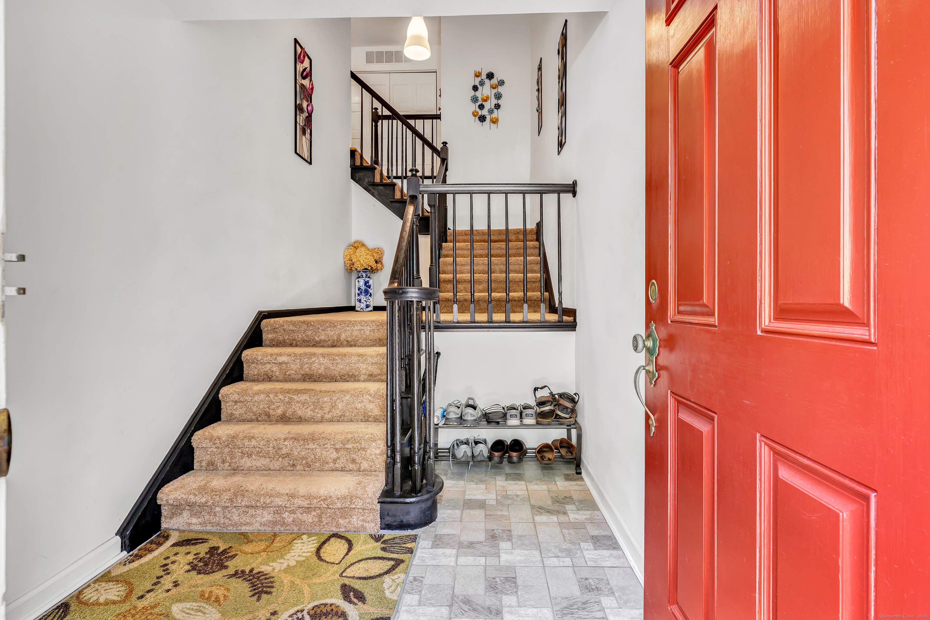 44 Ledgebrook Drive