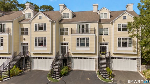 Condo For Sale - 122 N Fair Street #3<br/> Guilford, CT 06437