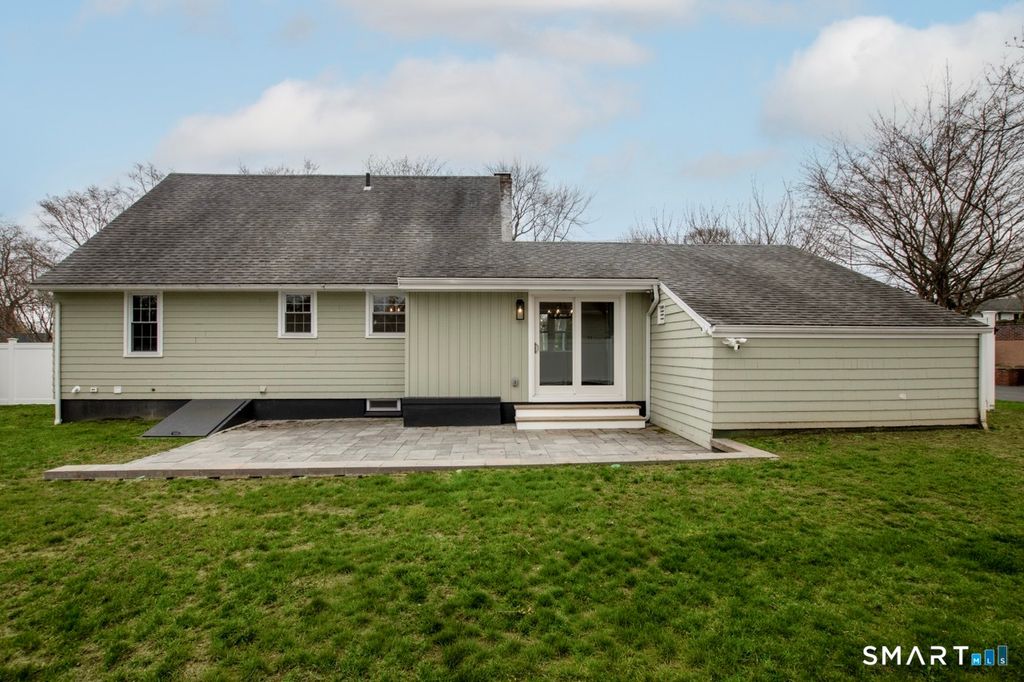 Photo of 18 Maple Street, Trumbull, CT 06611 (MLS # 24167395)