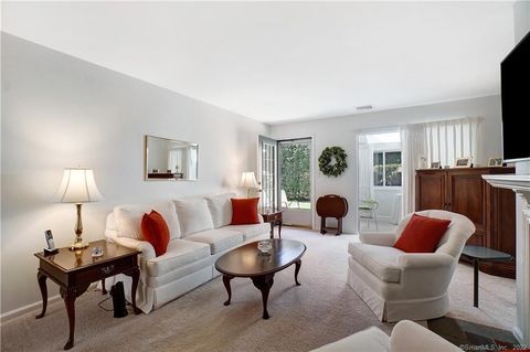 Tiny photo for 1400 Hartford Turnpike #APT 25, North Haven, CT 06473 (MLS # 24144028)