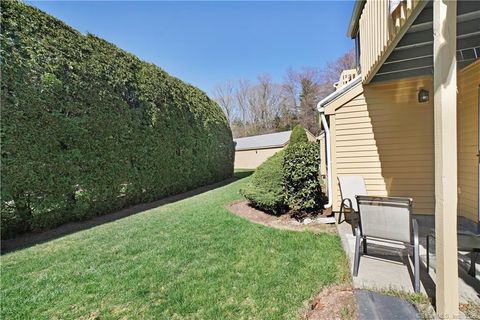Tiny photo for 1400 Hartford Turnpike #APT 25, North Haven, CT 06473 (MLS # 24144028)