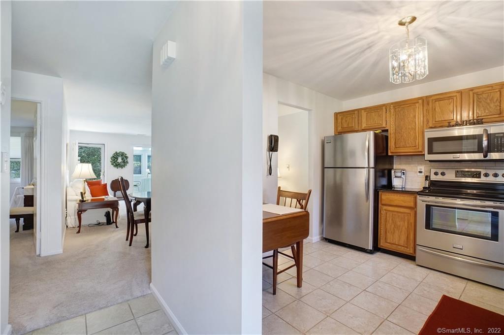 1400 Hartford Turnpike APT 25