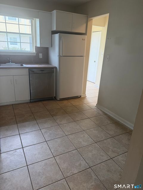 Tiny photo for 93 Park Avenue #403, Danbury, CT 06810 (MLS # 24185034)
