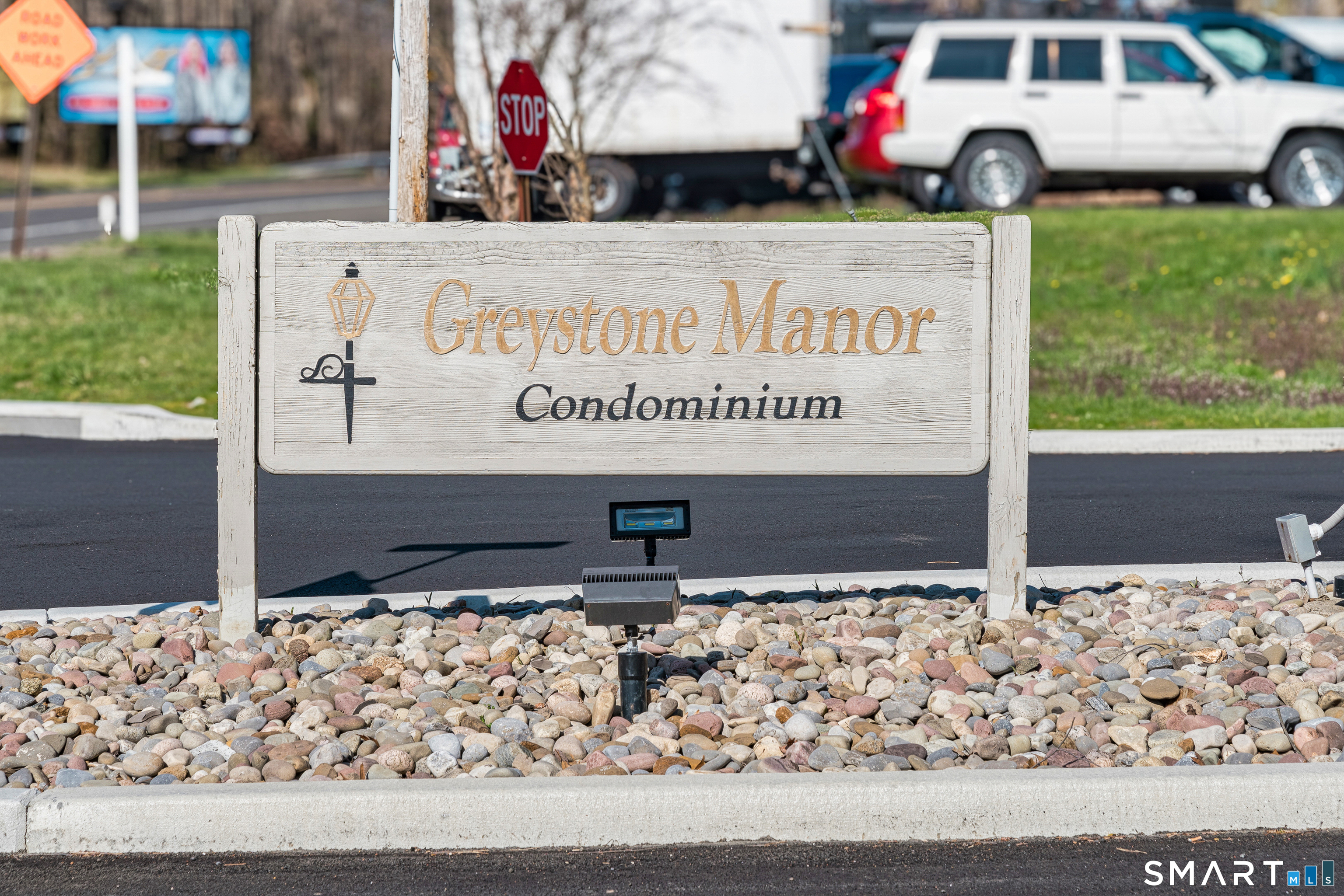 39 Manorwood Drive 39