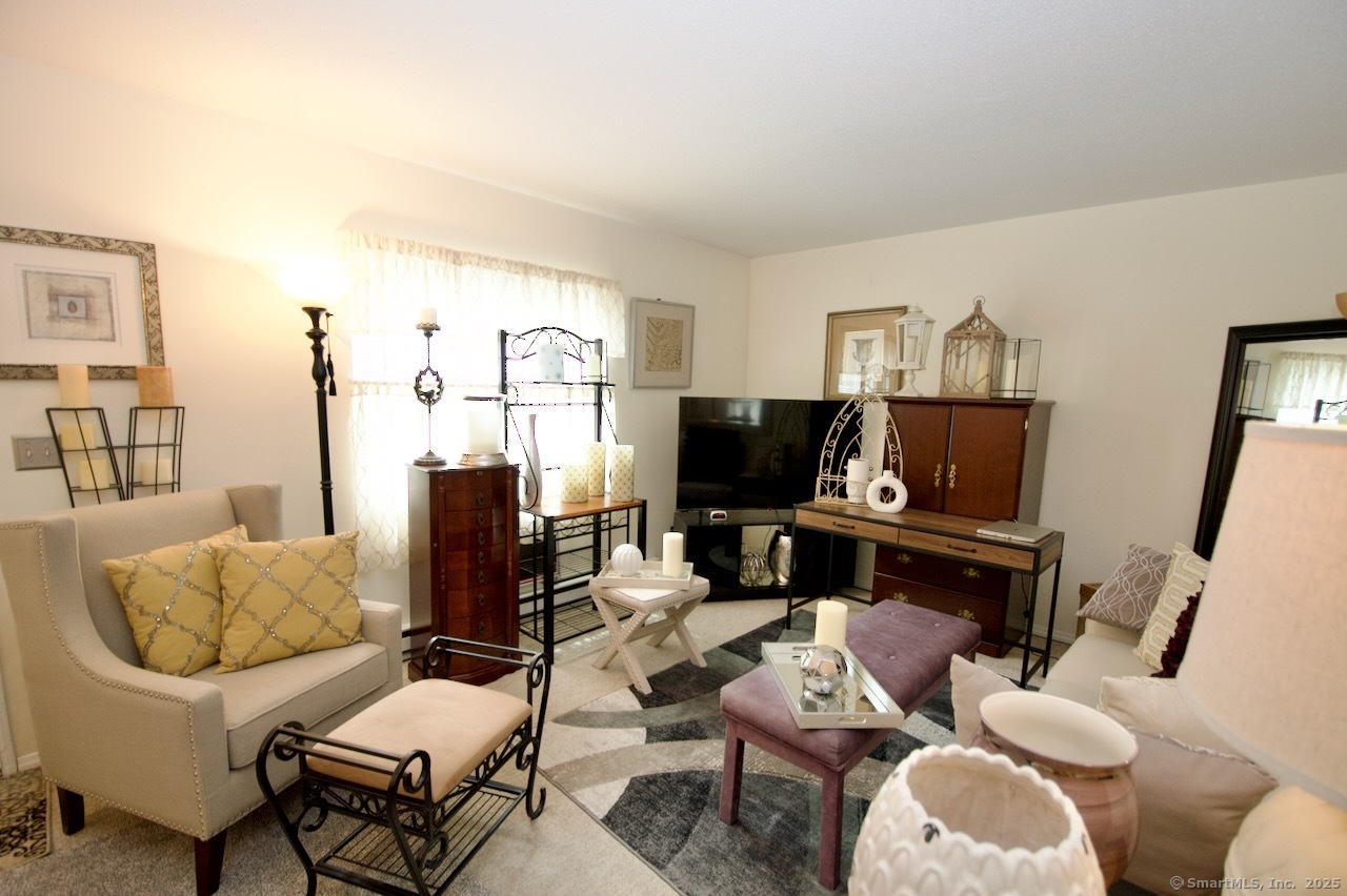 35 Mountain Village Road #15, Waterbury, Connecticut image 5