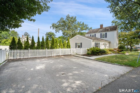 Tiny photo for 2 Fairfield Avenue, Darien, CT 06820 (MLS # 24199724)