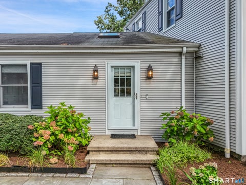 Tiny photo for 2 Fairfield Avenue, Darien, CT 06820 (MLS # 24199724)