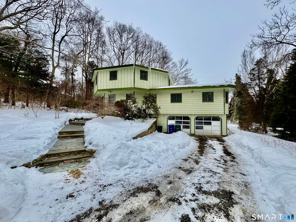 Photo of 25 Coachman Pike, Ledyard, CT 06339 (MLS # 24154636)