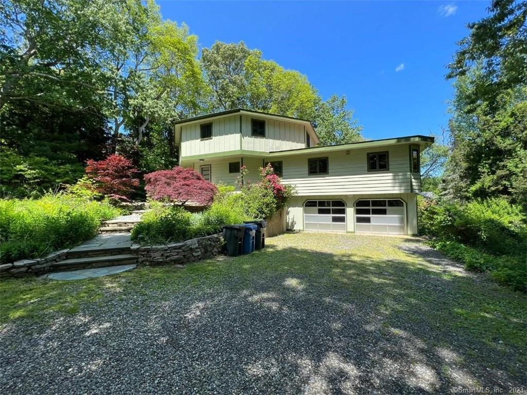 25 Coachman Pike