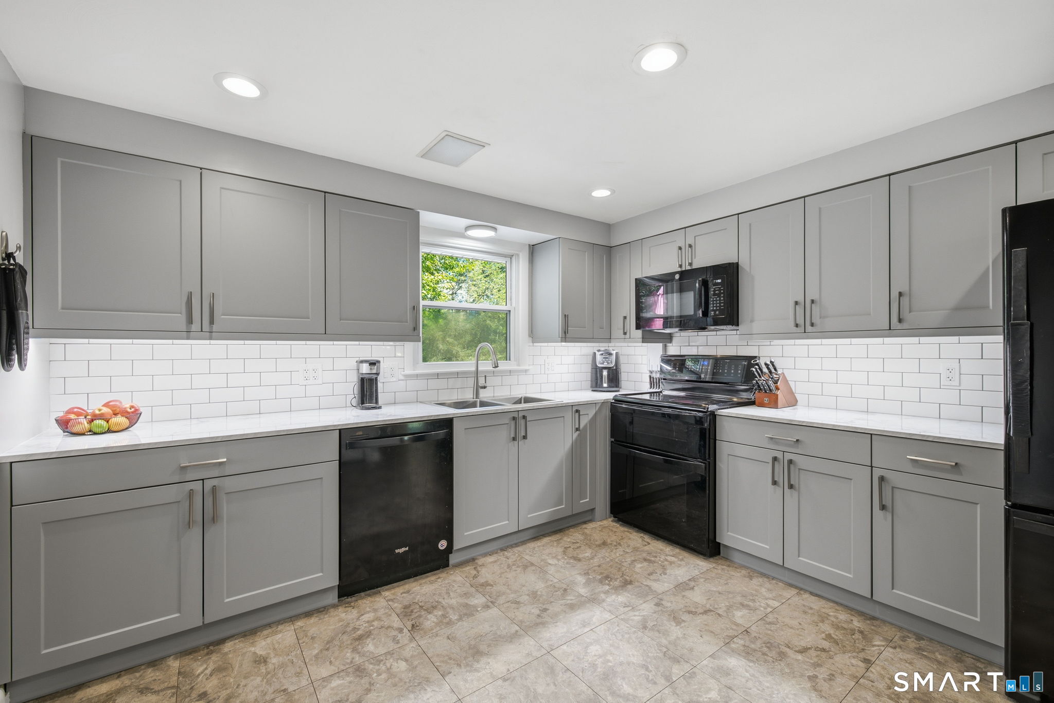 81 Warren Avenue
