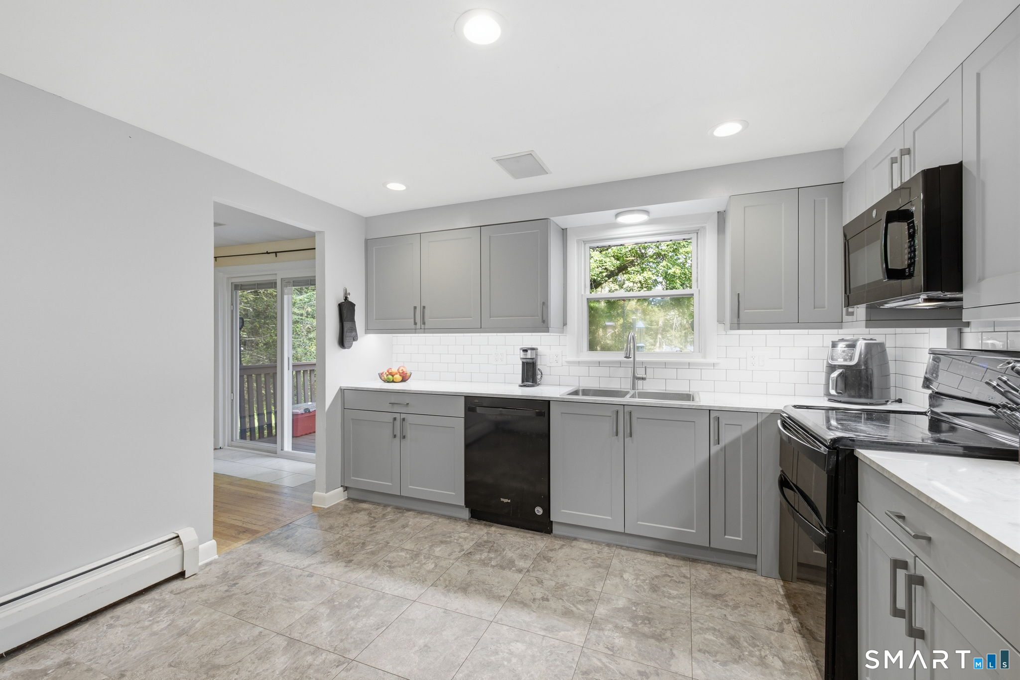 81 Warren Avenue