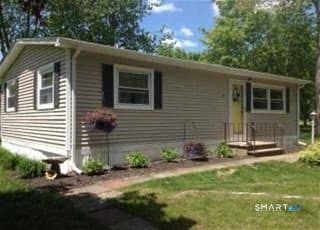 Homes For Sale - 19 Old Forge Road<br/> Westbrook, CT 06498
