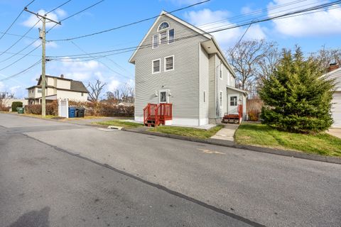 15 Woodside Lane Plymouth CT 06786