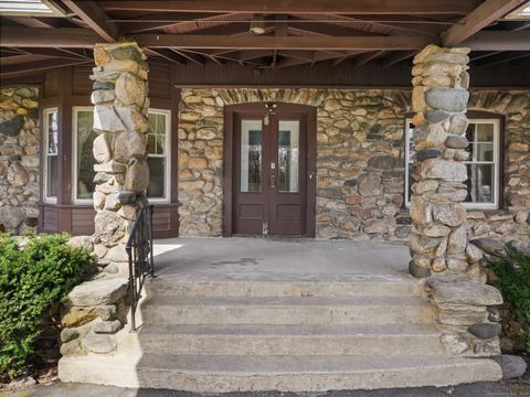 1065 King Street, Greenwich, CT 06831 - #: 24088340