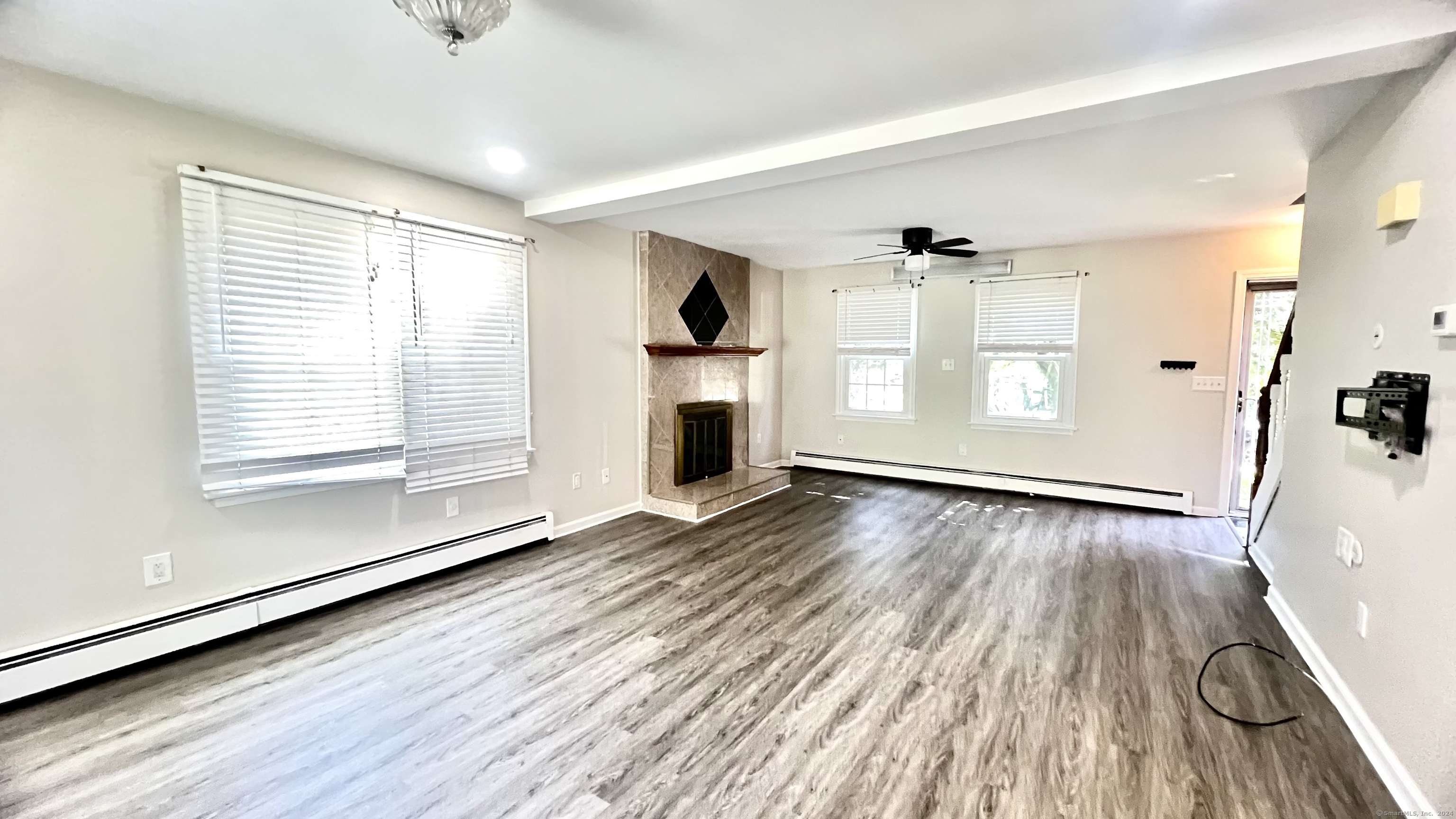 1 Lakewood Drive 1