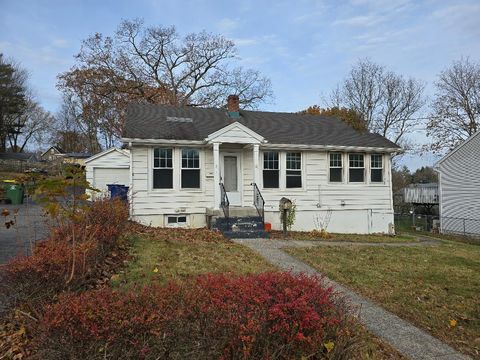 22 Holly Street Waterbury CT 06706