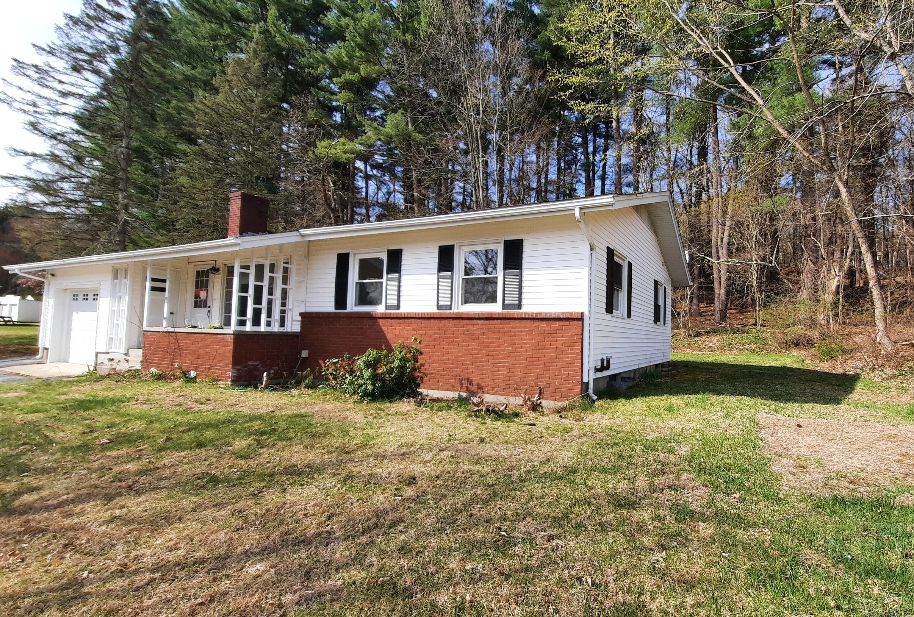 172 Sabin Street, Putnam, Connecticut image 1