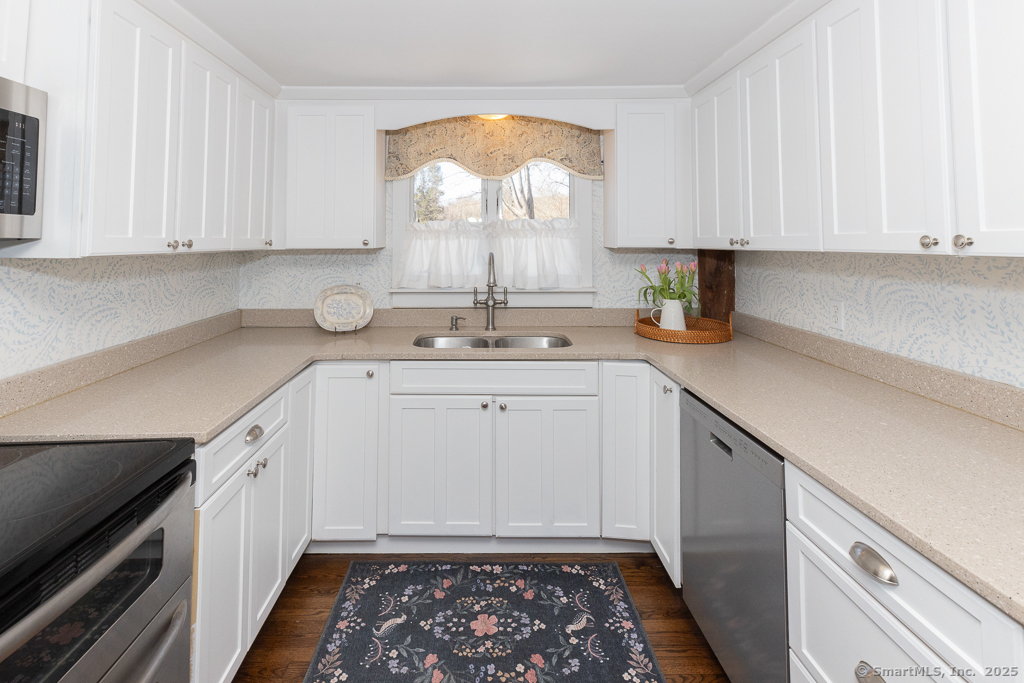 27 Kirtland Street, Deep River, Connecticut image 16